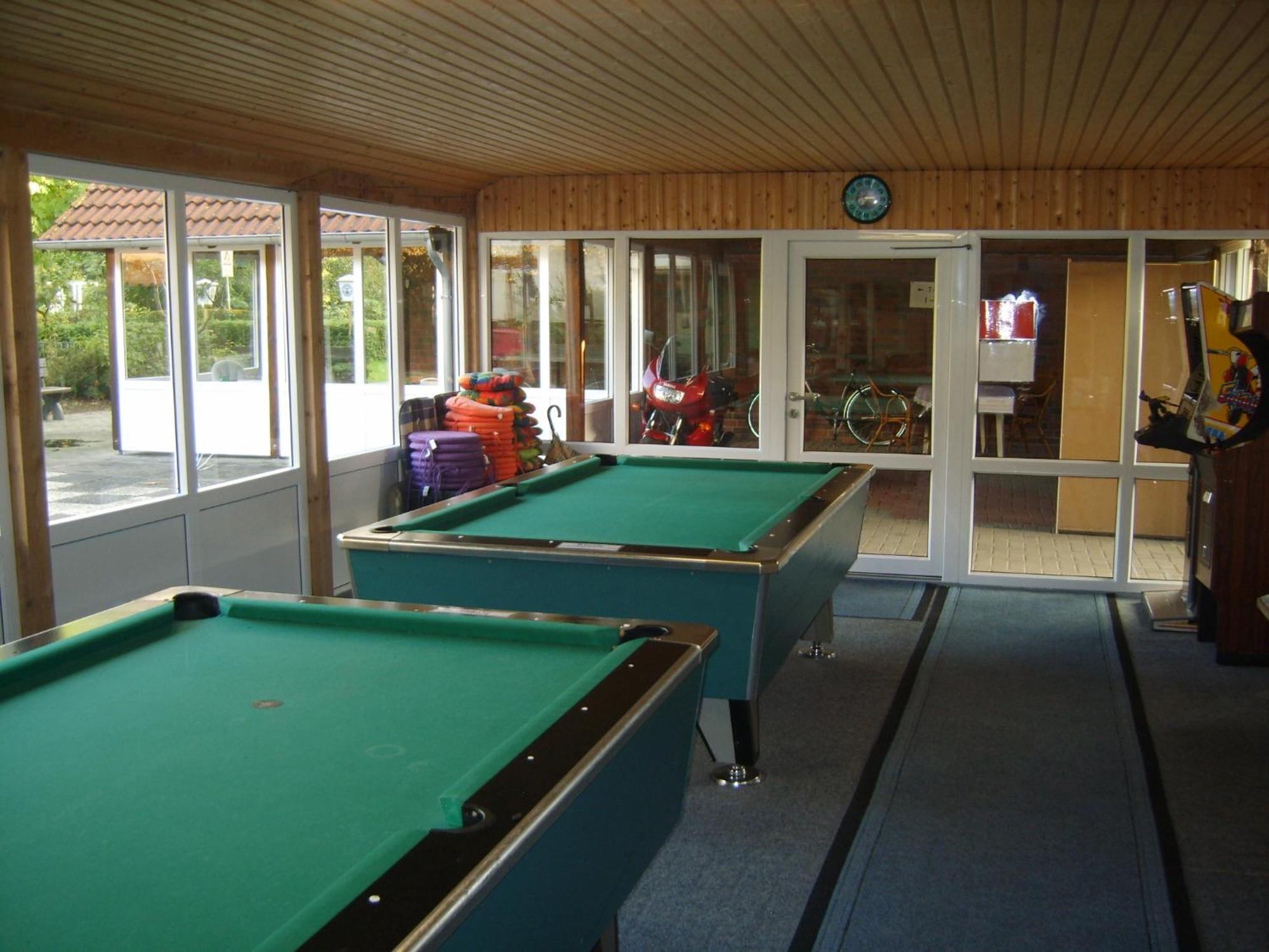 Hotel-Garni "Hof Von Hannover" Витмунд Экстерьер фото
