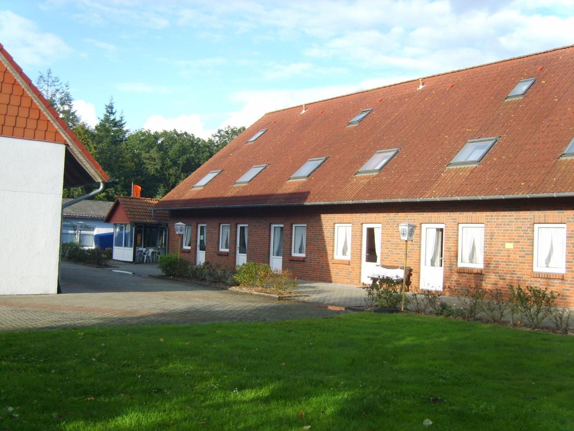 Hotel-Garni "Hof Von Hannover" Витмунд Экстерьер фото