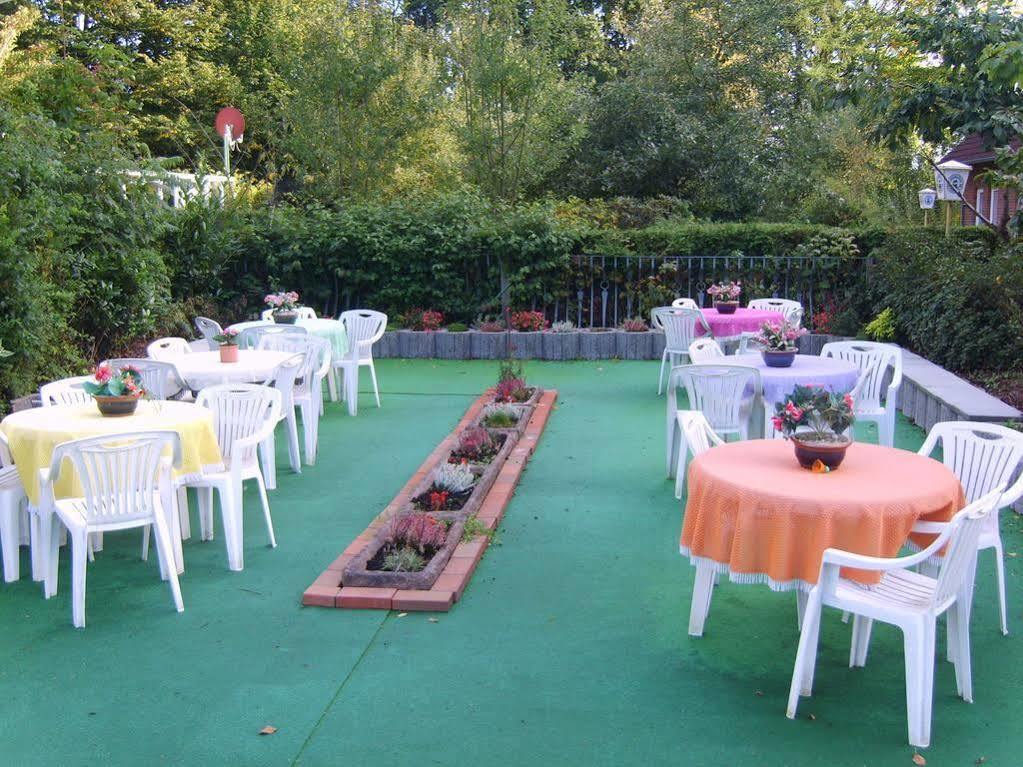 Hotel-Garni "Hof Von Hannover" Витмунд Экстерьер фото
